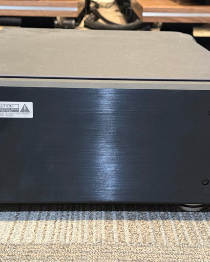 Esoteric K-05XD SACD/CD PLAYER