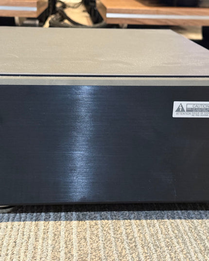 Esoteric K-05XD SACD/CD PLAYER