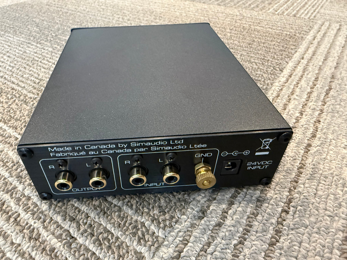 MOON by SIMAUDIO 110LP v2 Phono Preamplifier