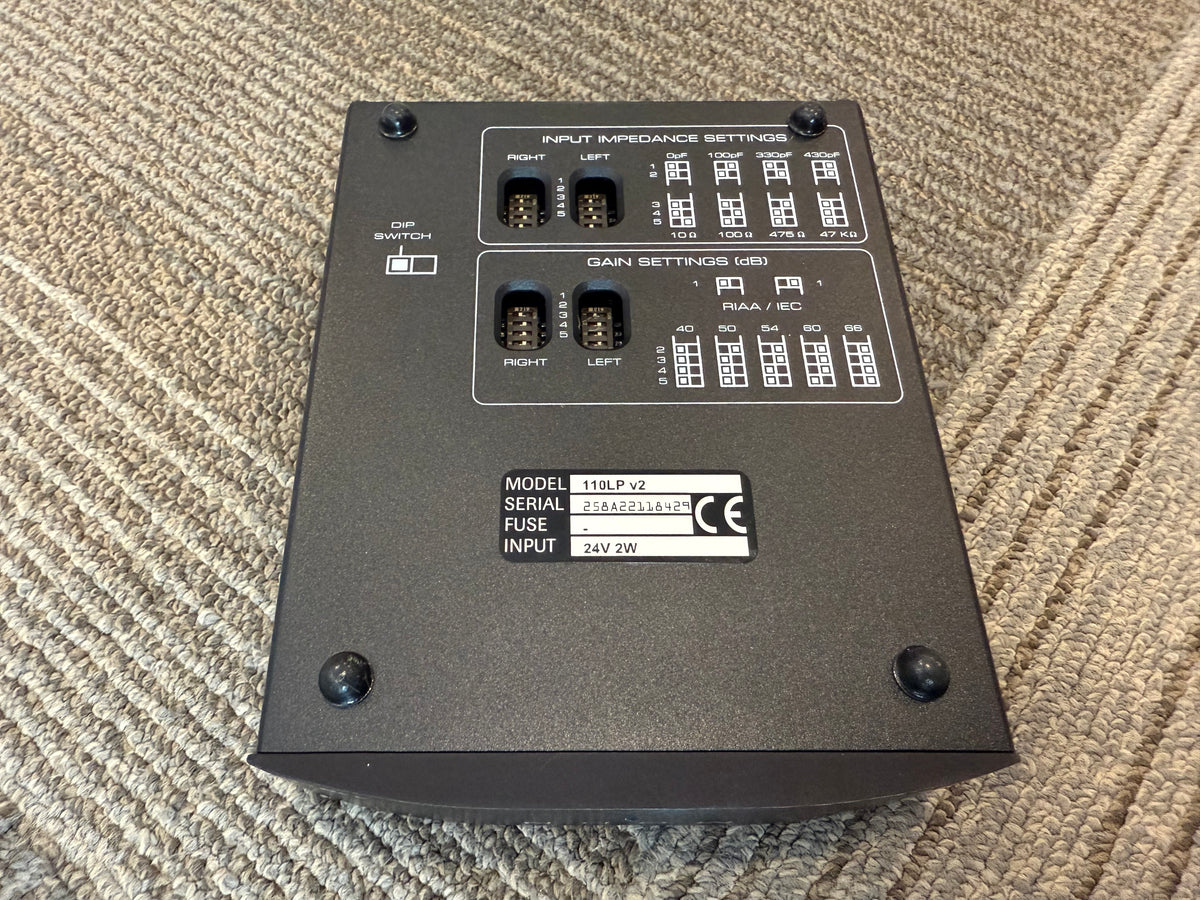MOON by SIMAUDIO 110LP v2 Phono Preamplifier