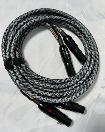 Wire World Platinum Eclipse 8 Balanced XLR 2M Cables