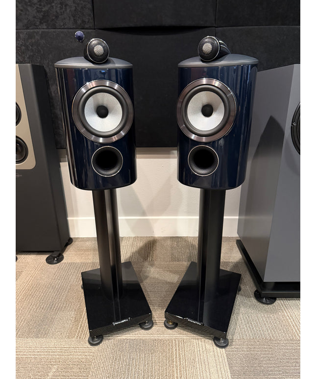 B&W 805 Signature Edition Speakers