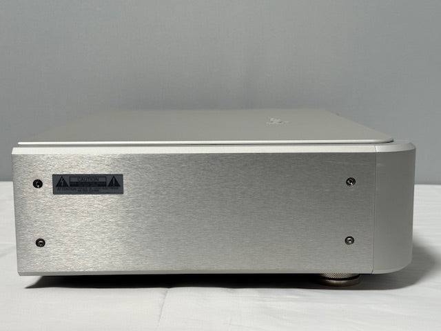Esoteric N-05XD Network Streamer/DAC/Preamplifier/Headphone Amp