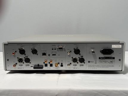 Esoteric N-05XD Network Streamer/DAC/Preamplifier/Headphone Amp