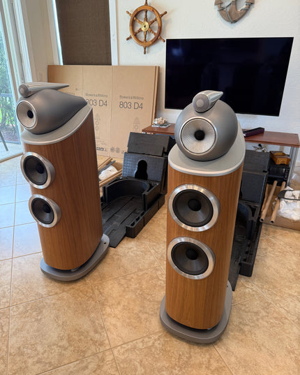 B&W (Bowers & Wilkins) 803 D4