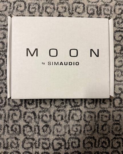 MOON by SIMAUDIO 110LP V2 Phono Preamplifier