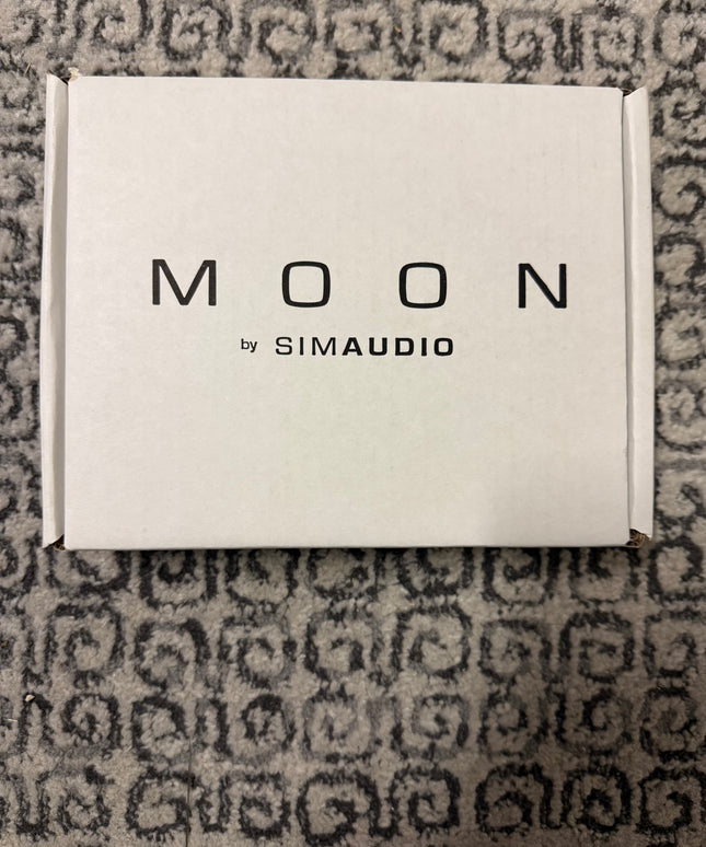 MOON by SIMAUDIO 110LP V2 Phono Preamplifier