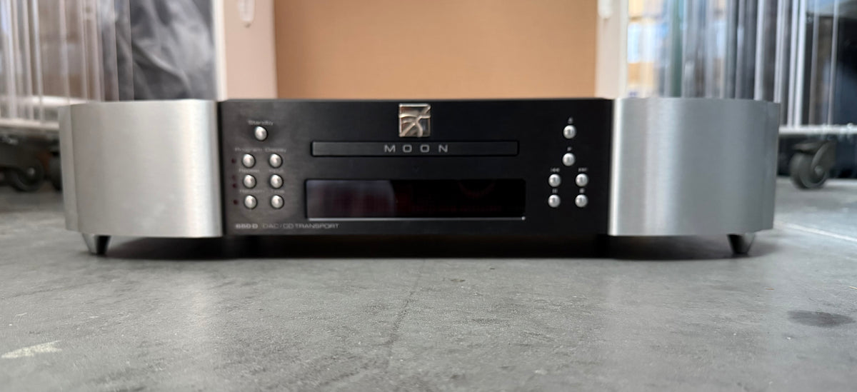 SIMAUDIO MOON 650D DAC/CD PLAYER