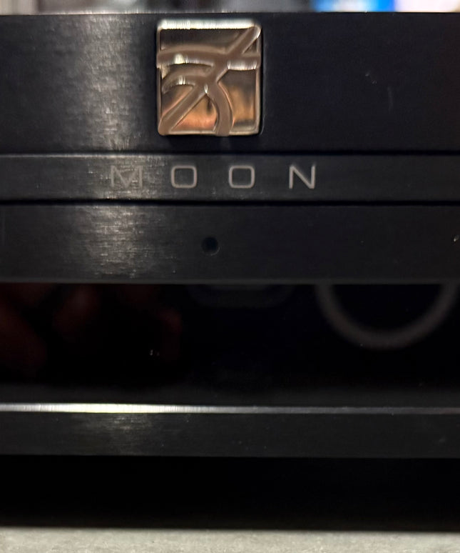 SIMAUDIO MOON 650D DAC/CD PLAYER