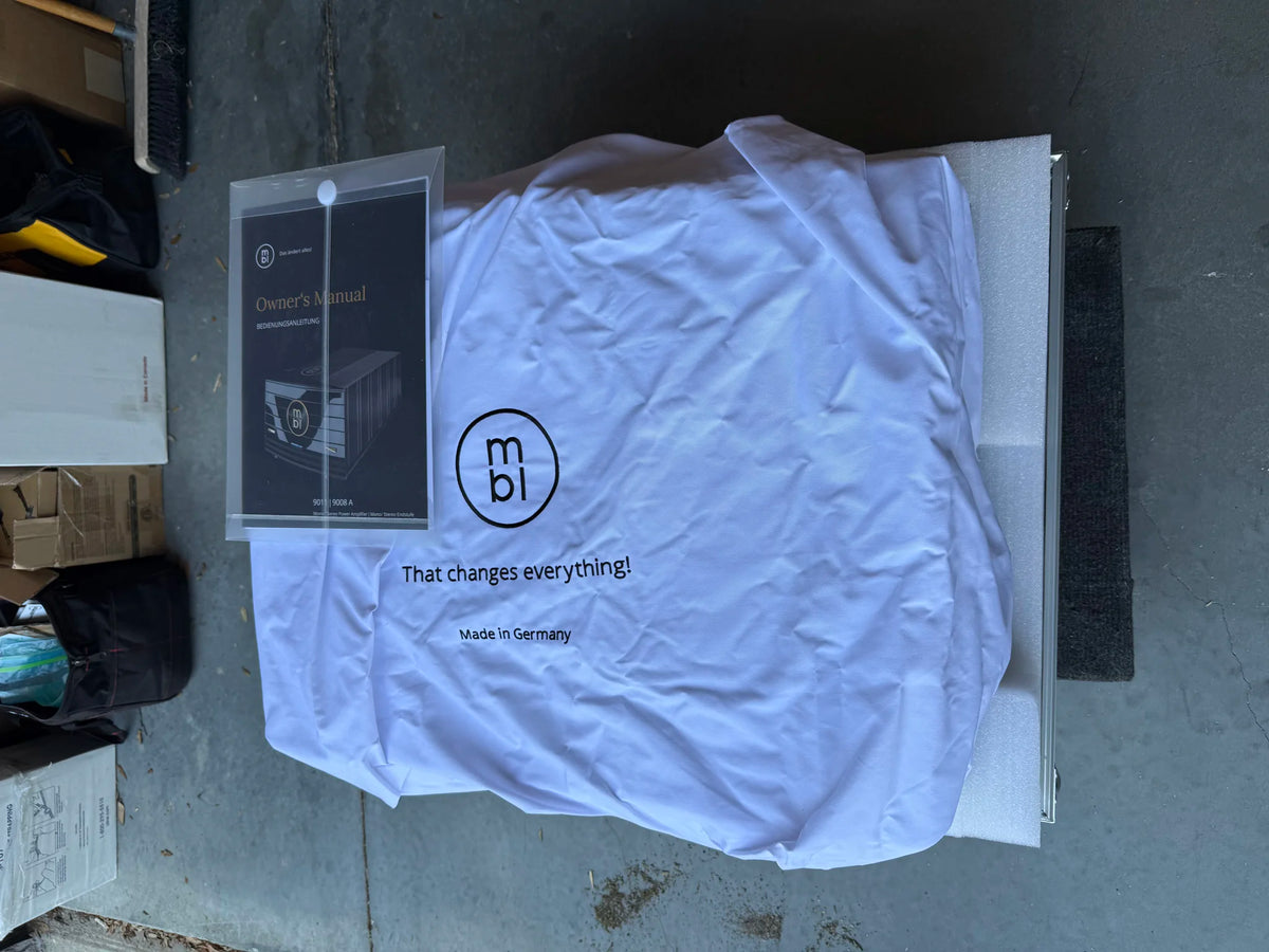 MBL 9008A Monoblock Amplifiers (Pair, Black and Gold) - MBL 9008 A